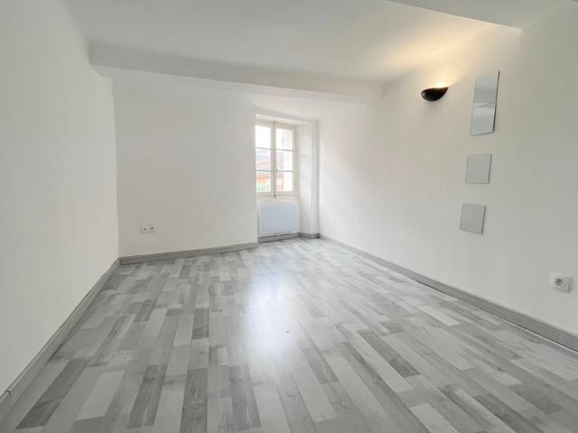 Maison vente à Arrondissement de Toulon, Collobrières