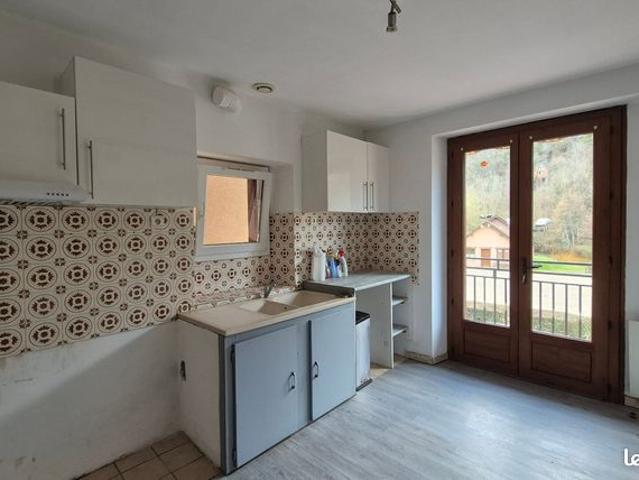 Maison vente à Rodez, Villecomtal