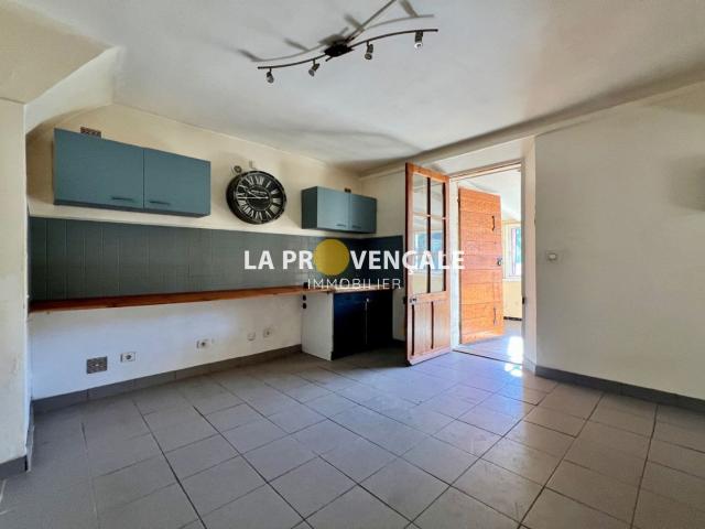 Maison vente à Marseille, Saint-savournin