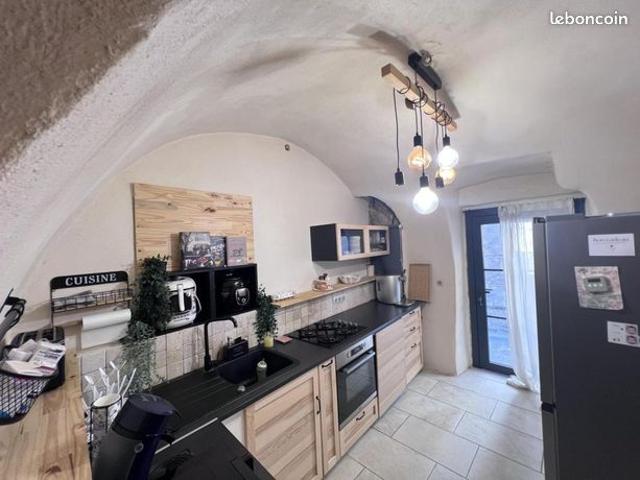 Maison vente à Corconne, Gard