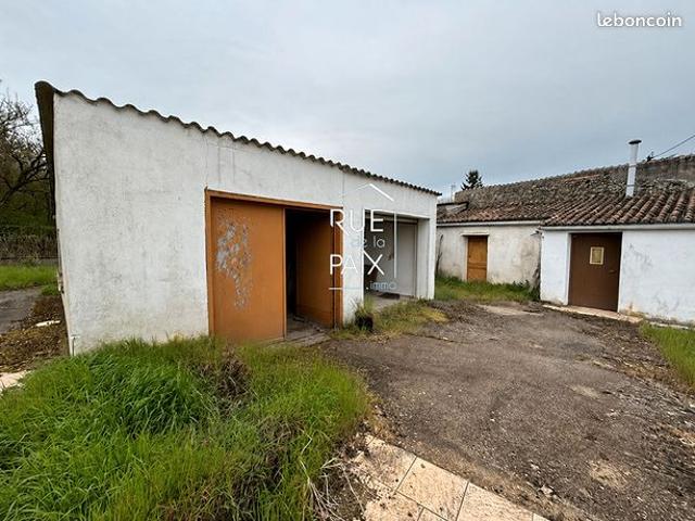 Maison vente à Parthenay, Assais-les-jumeaux