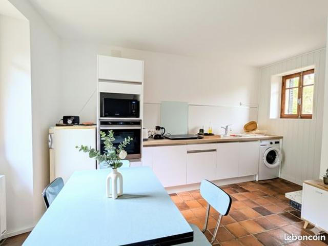 Maison vente à Narbonne, Termes
