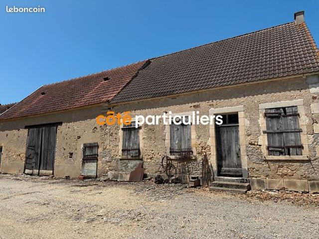 Maison vente à Saint-Amand-Montrond, Saint-pierre-les-etieux