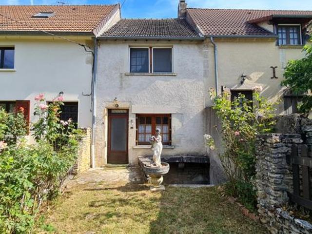 Maison vente à Cosne-Cours-sur-Loire, Champlemy