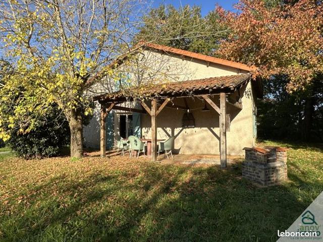 Maison vente à Confolens, Nieuil