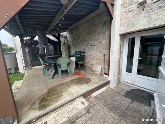Maison vente à Saintes, Chaniers