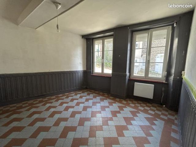 Maison vente à Caen, Pont-d'ouilly