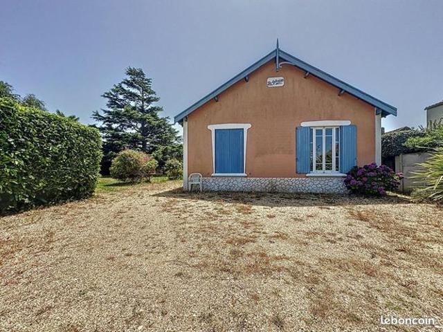 Maison vente à Rochefort, Port-des-barques