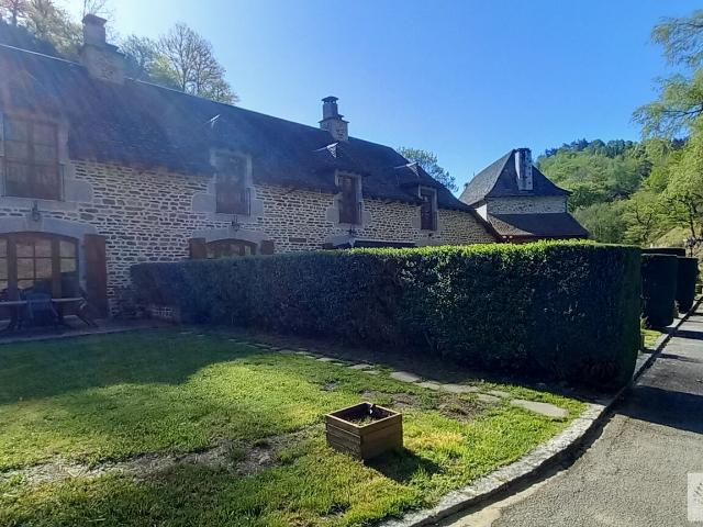 Maison location à Saint-Flour, Chaudes-aigues