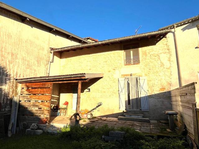 Maison vente à Légna, Valzin-en-Petite-Montagne