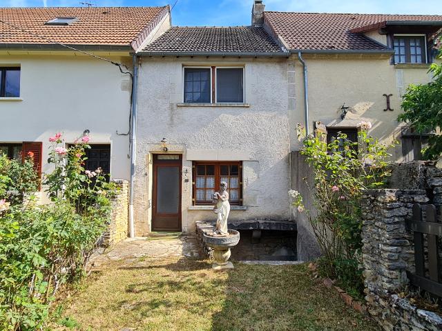 Maison vente à Champlemy, Nièvre