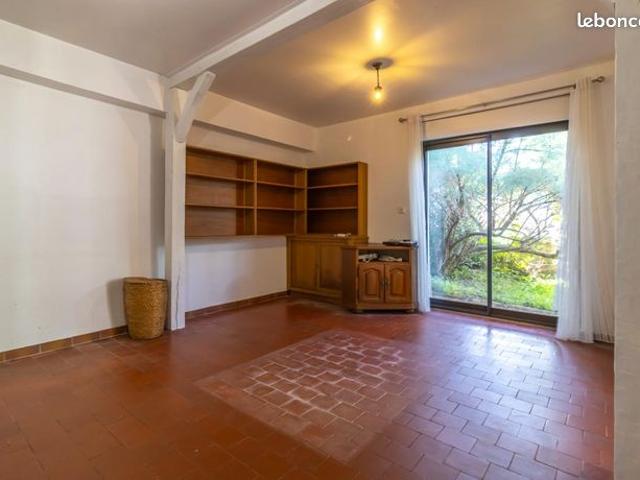 Maison vente à Issoudun, Chabris