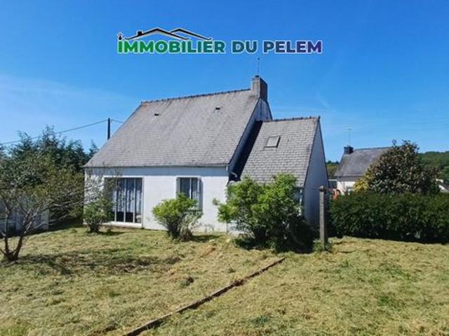 Maison vente à Saint-Nicolas-du-Pélem, Côtes-d'Armor
