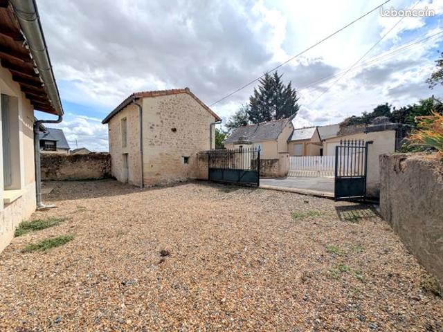 Maison vente à Saumur, Montreuil-bellay