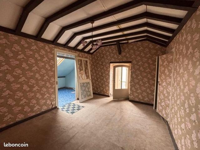 Maison vente à Saint-Amand-Montrond, La Guerche-sur-l'aubois