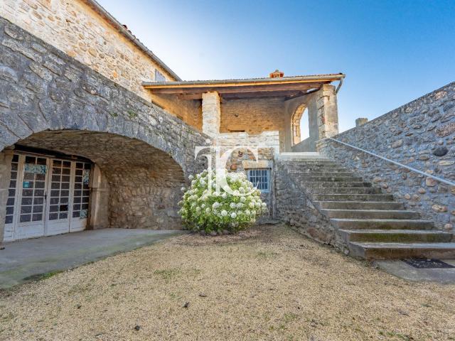 Maison vente à Largentière, Berrias-et-casteljau