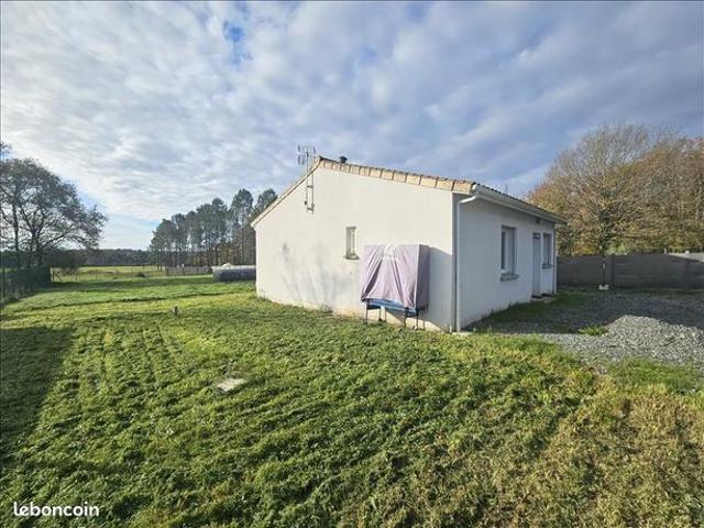 Maison vente à Saint-pierre-du-palais