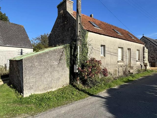 Maison vente à Roc'h Glaz, Plounéventer