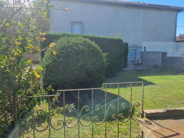 Maison vente à Vienne, Châtonnay