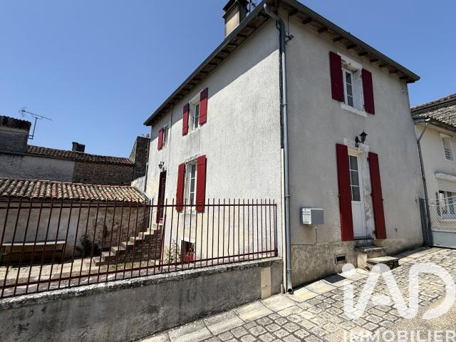 Maison vente à Chef-Boutonne