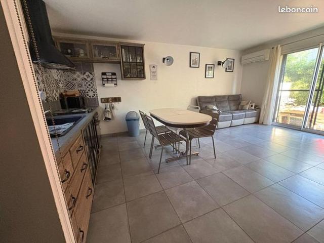 Maison vente à Arles, Bouches-du-Rhône