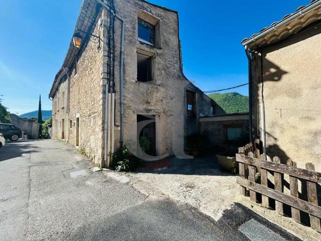 Maison vente à La Roche-sur-le-buis