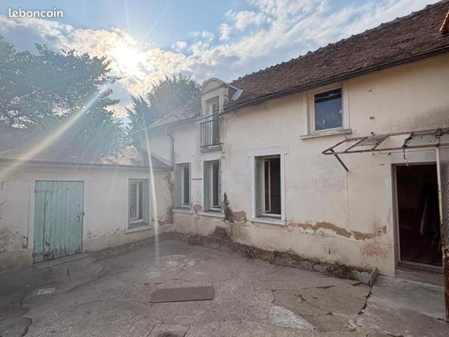 Maison vente à Châtellerault, Thuré
