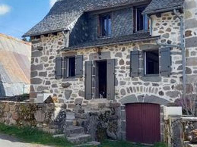 Maison vente à Aurillac, Saint-jacques-des-blats