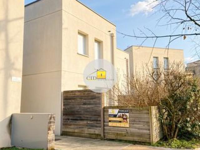 Maison vente à Privas, Saint-priest
