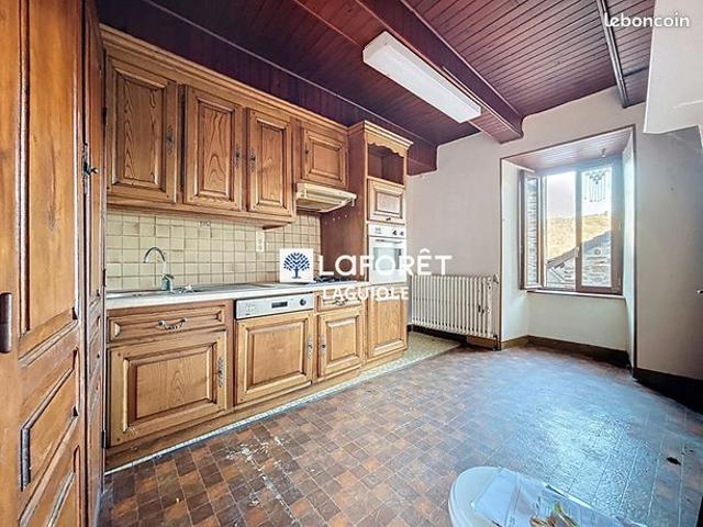 Maison vente à Rodez, Castelnau-de-mandailles