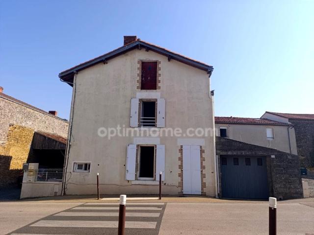 Maison vente à La Morlière, Sigournais