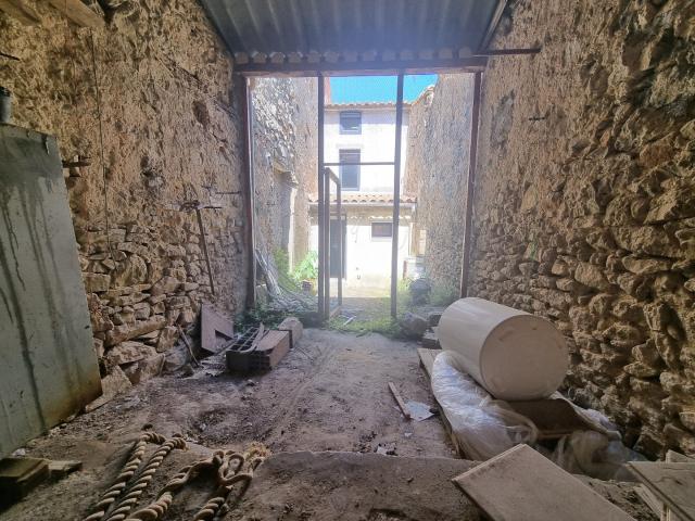 Maison vente à Narbonne, Pouzols-minervois