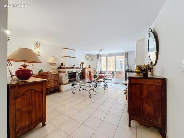 Maison vente à Arrondissement de Draguignan, Roquebrune-sur-argens