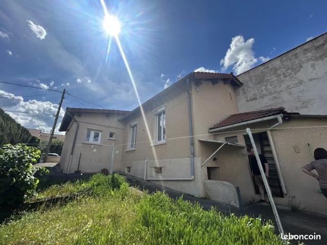 Maison vente à Issoire, Auzat-la-combelle