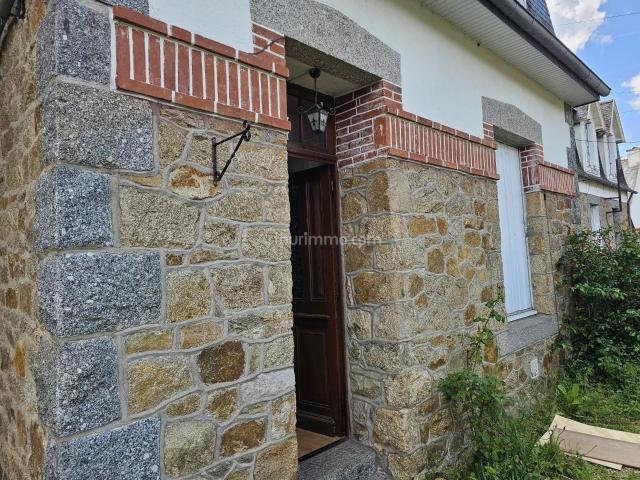 Maison vente à Guingamp, Bretagne