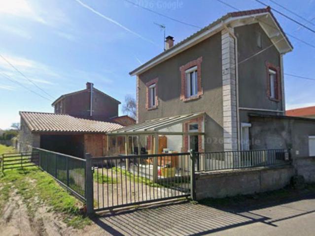 Maison location à Le Rougerat, Périgneux