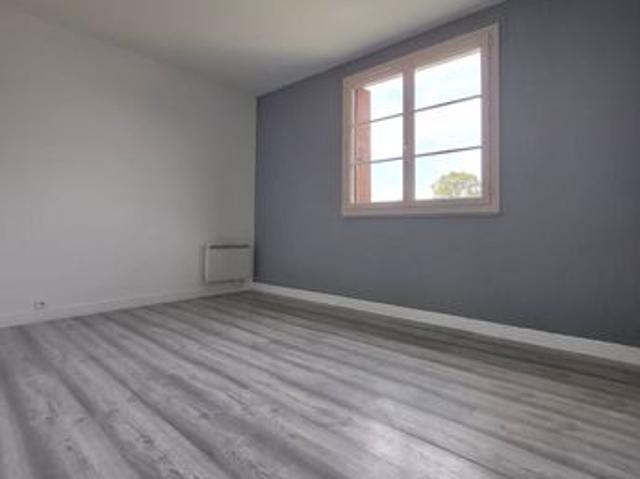 Maison vente à Mamers, Bourg-le-roi