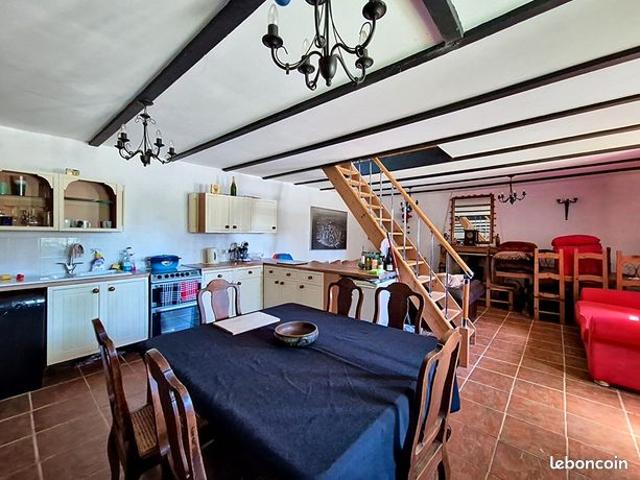 Maison vente à Guingamp, Bretagne