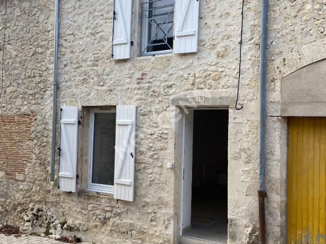 Maison location à Villeneuve-sur-Lot, Hautefage-la-tour