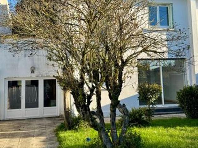 Maison vente à Saintes