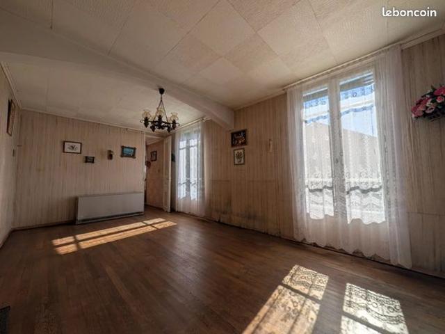 Maison vente à Versailles, Les Clayes-sous-bois