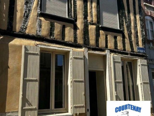 Maison vente à Vauguillain, Saint-Julien-du-Sault