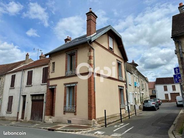 Maison vente à Moret-Loing-et-Orvanne, Seine-et-Marne