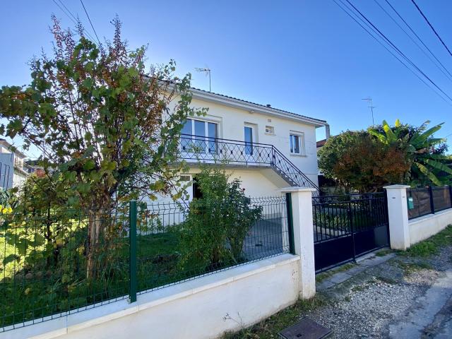 Maison location à Villeneuve-sur-Lot, Sainte-livrade-sur-lot