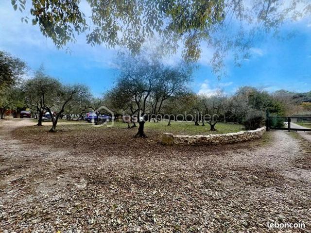 Maison vente à Nîmes, Milhaud