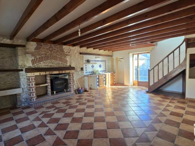 Maison vente à La Raqueterie, Lussac-les-Châteaux