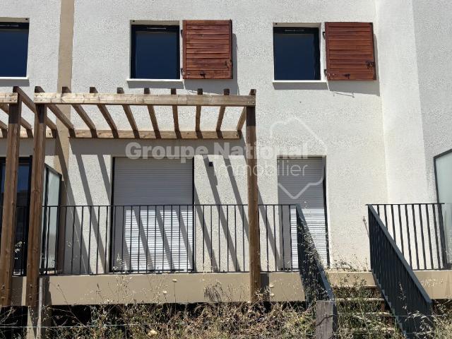 Maison location à Arles, Saint-etienne-du-grès