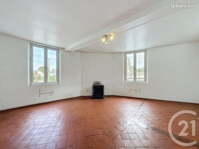 Maison vente à Laon, Camelin