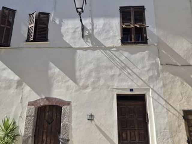 Maison vente à Grasse, Conségudes