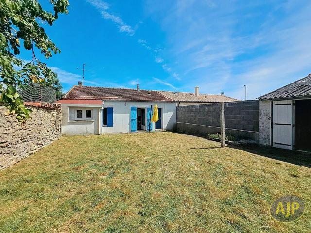Maison vente à Fontenay-le-Comte, Triaize